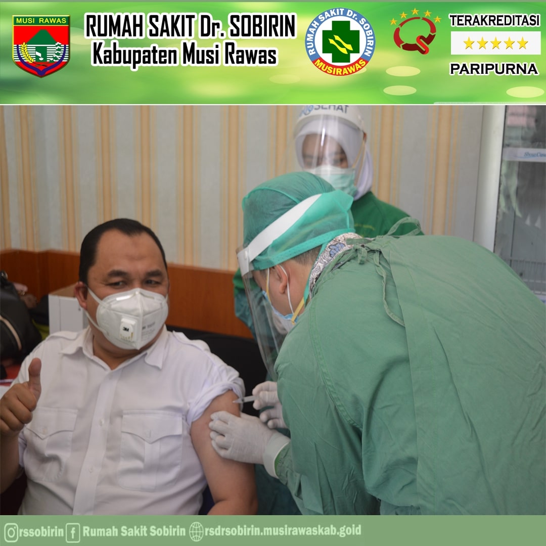 Bismillah. Selasa, 02 Februari 2021 Hari Ke-1 Pelaksanaan Vaksinasi Covid-19 untuk Pegawai Rumah Sakit Dr. Sobirin Kabupaten Musi Rawas.